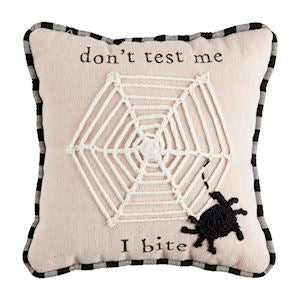 Mini Halloween Pillow (B00, Web, Pump)